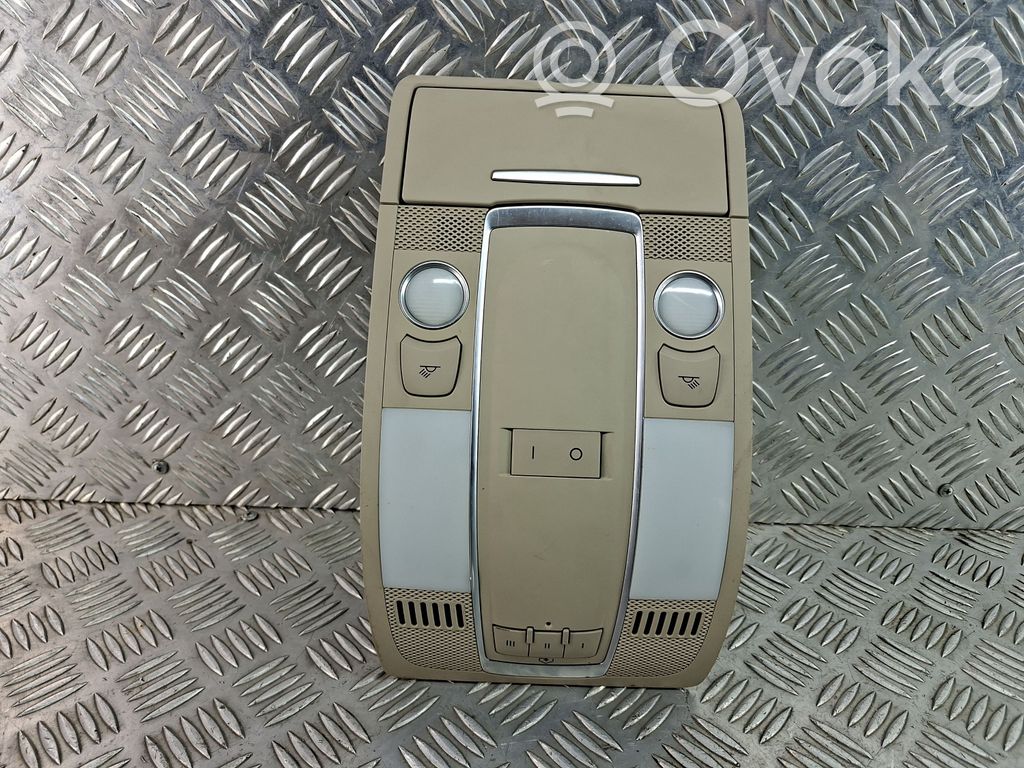 Audi A6 S6 C6 4F Luz del asiento delantero 
