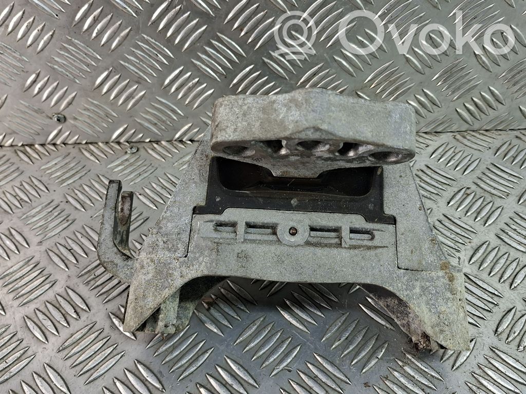 Opel Astra J Engine mount bracket 