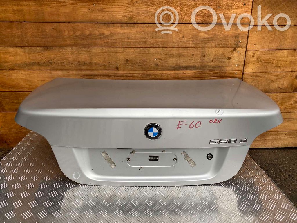 Tailgate/trunk/boot lid