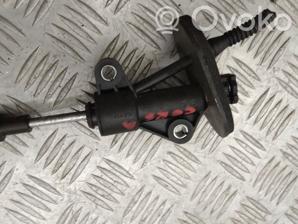 Opel Corsa D Kytkimen pääsylinteri 