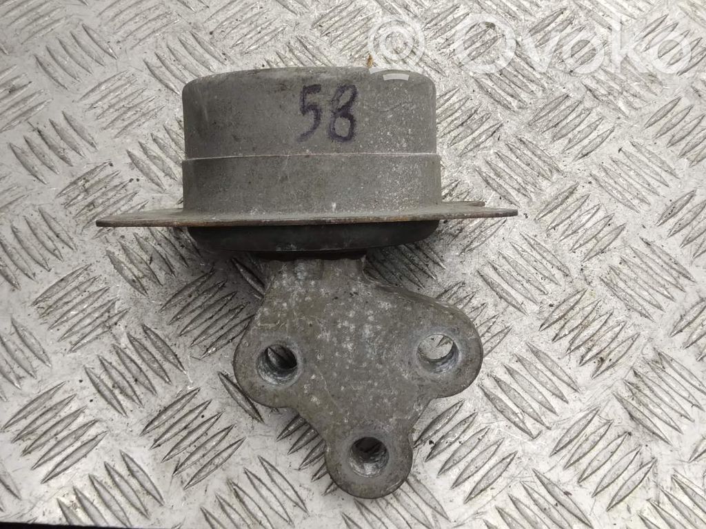 Opel Insignia A Engine mount bracket 