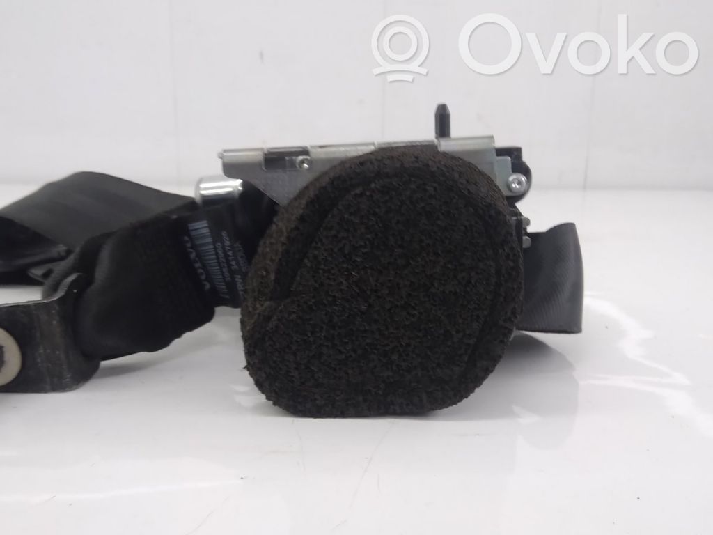 Volvo S60 Cinturón trasero 