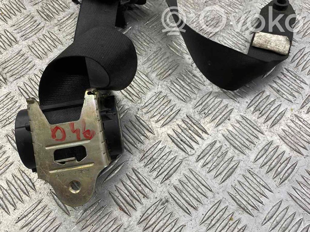 BMW 5 E60 E61 Rear seatbelt 
