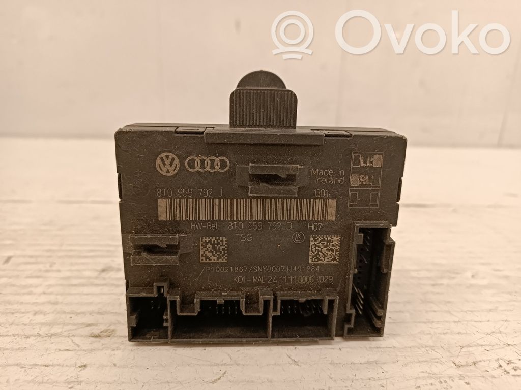 Audi A5 8T 8F Unitate/modul comandă uși 