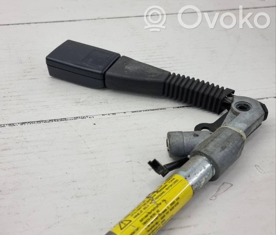 BMW X5 E70 Front seatbelt buckle 