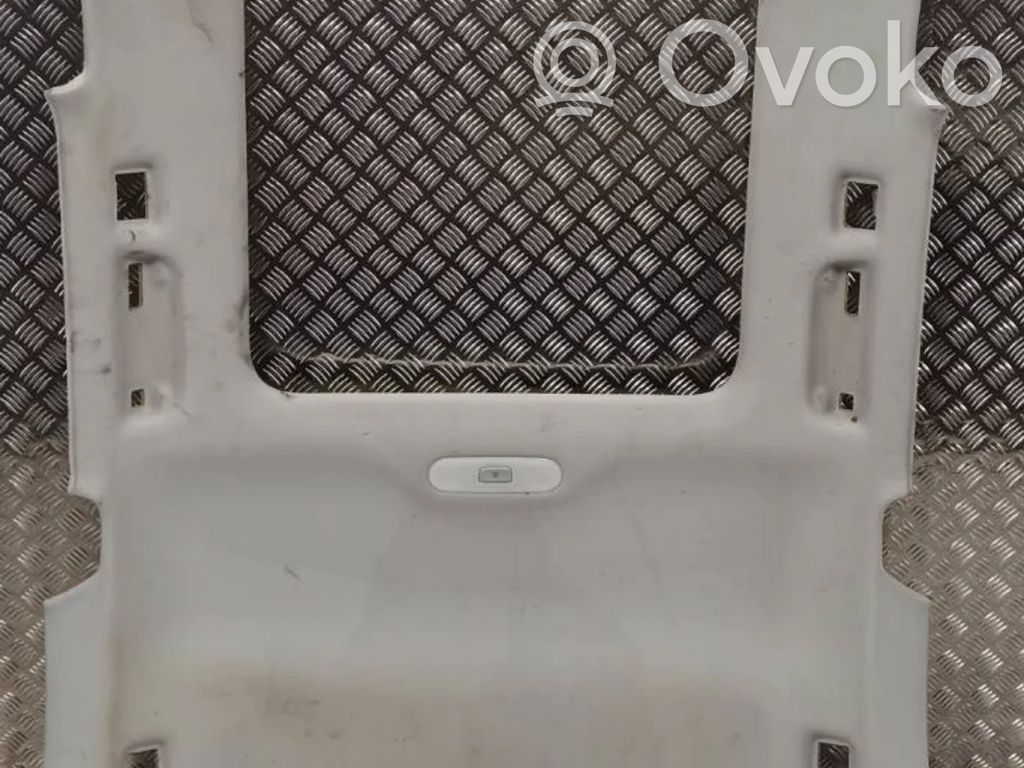 Audi A4 Allroad Kattoverhoilu 