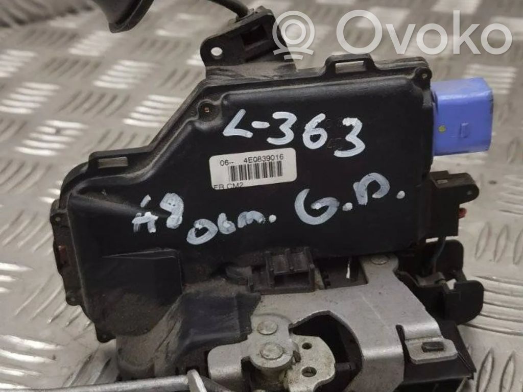 Rear door lock   4E0839016