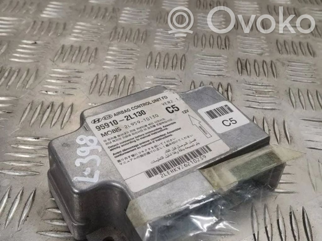 Hyundai i30 Airbag control unit/module 