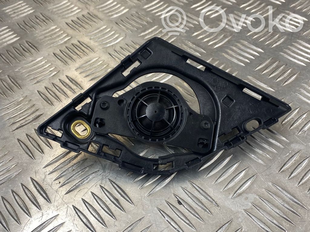 Audi Q8 Altavoz subwoofer 
