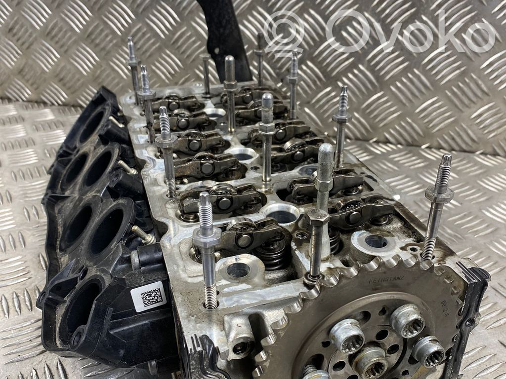 Audi Q8 Engine head 