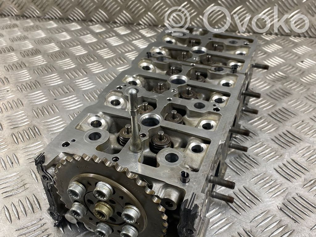 Audi Q8 Engine head 