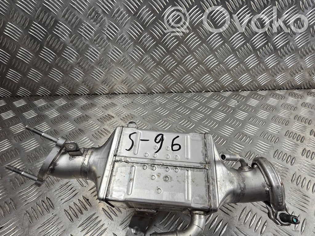 Audi Q5 SQ5 8R EGR valve cooler 