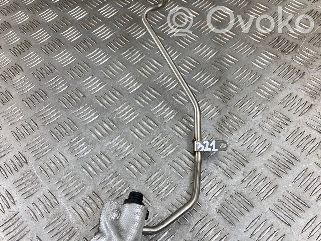 Audi Q5 SQ5 8R Caurulīte (-es) / šļūtene (-es) 
