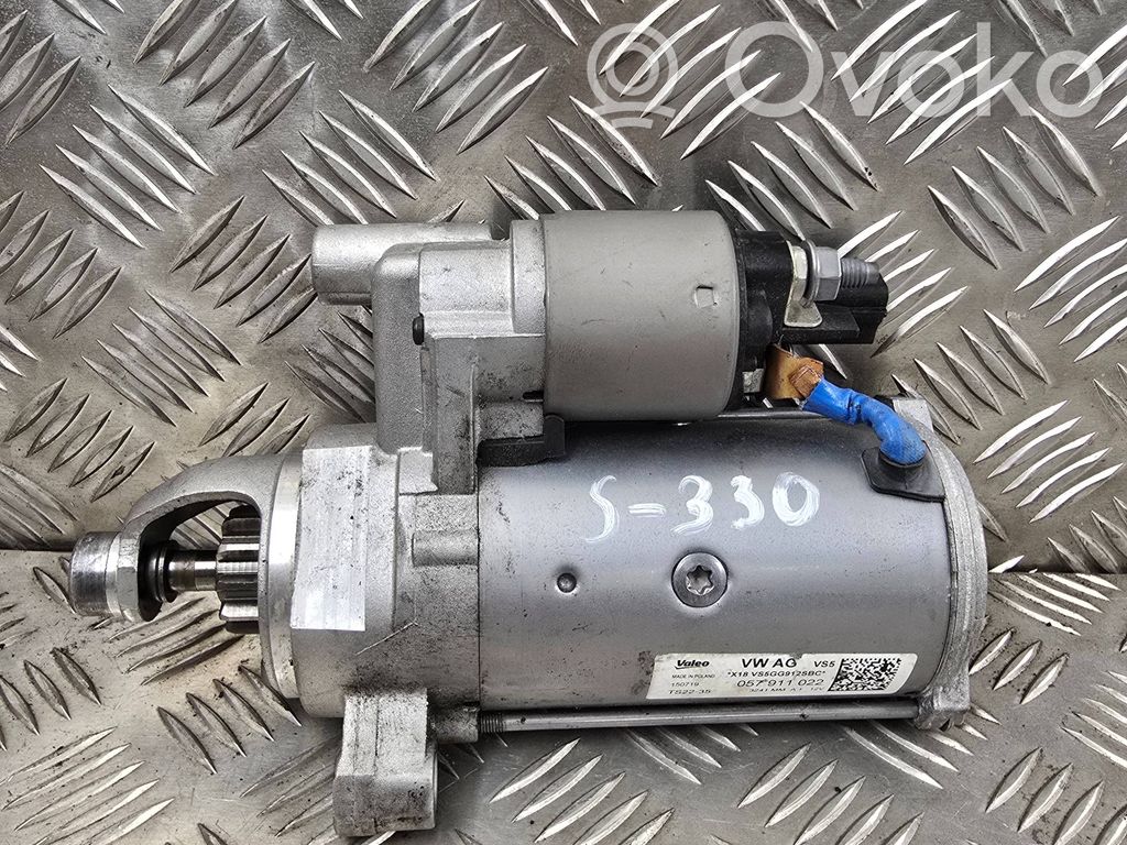 Audi Q7 4M Starter motor 