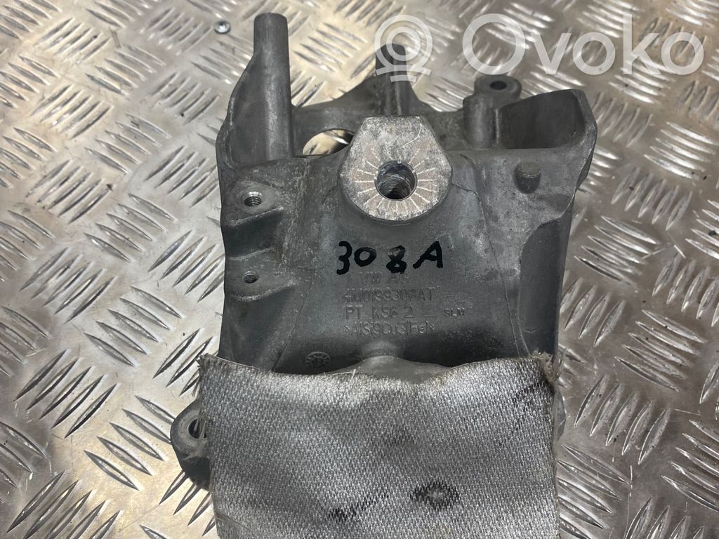 Audi Q7 4M Engine mounting bracket 