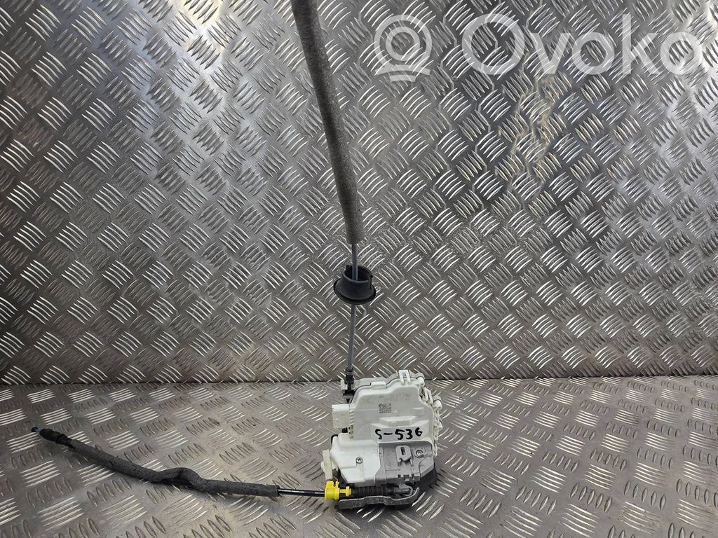 Audi A4 S4 B9 Rear door lock 