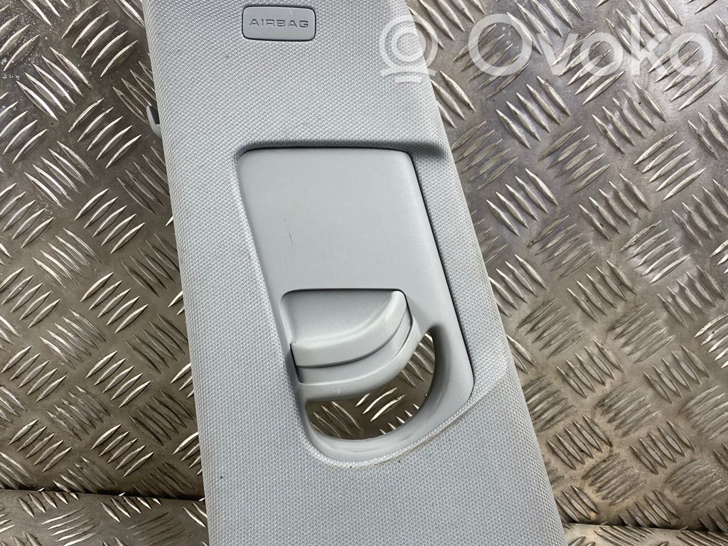 Audi A5 Pilar (B) (superior) 