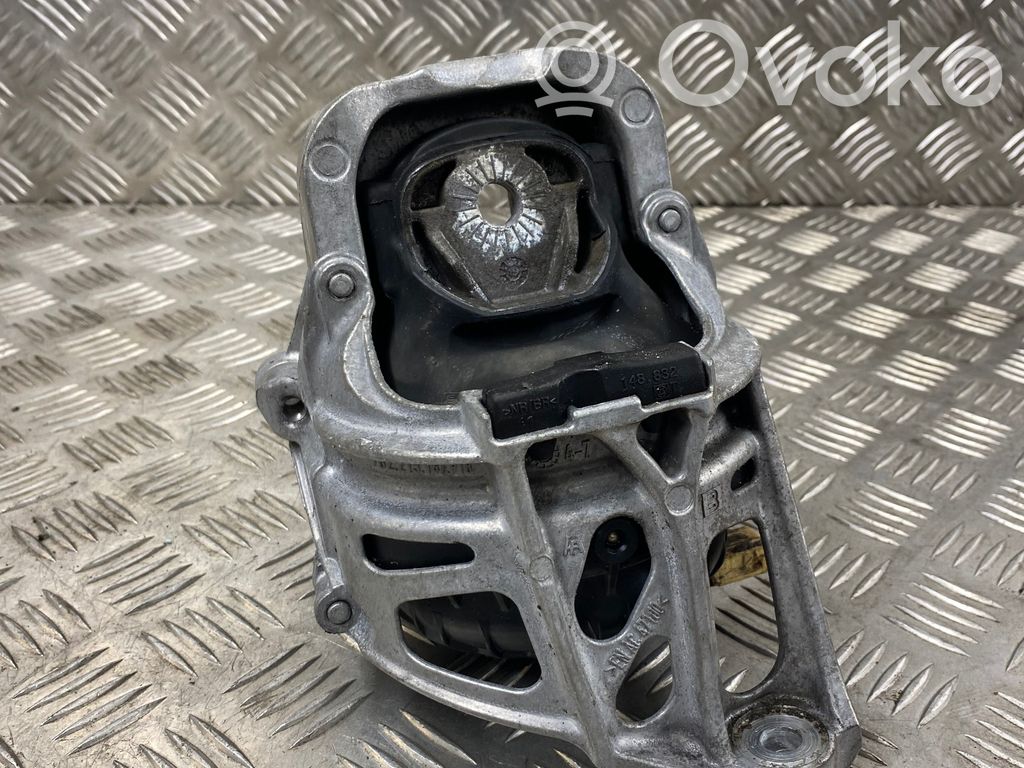 Audi A6 S6 C8 4K Engine mount bracket 