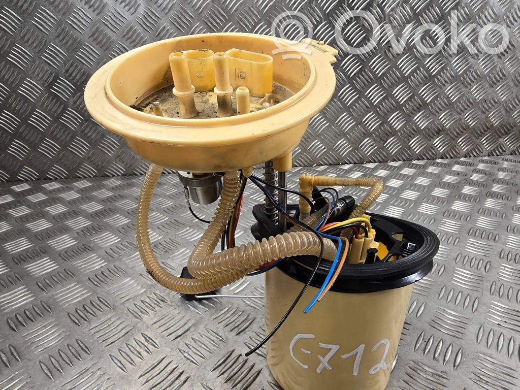 Audi A6 S6 C7 4G Bomba interna de combustible 