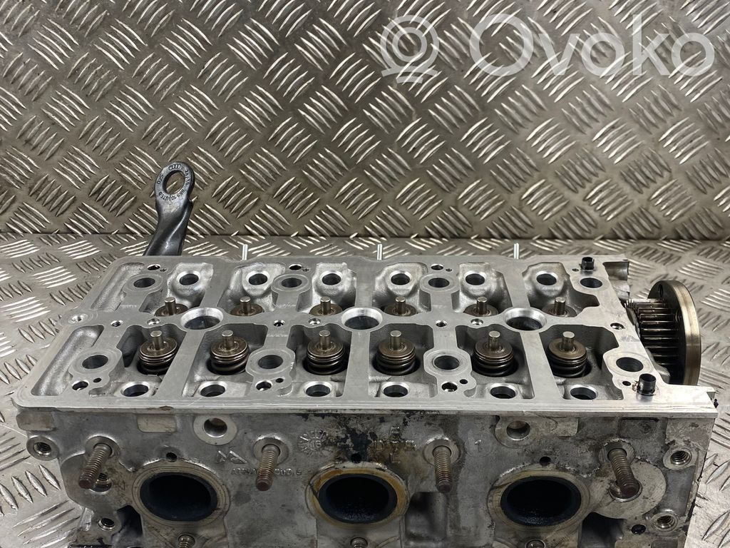 Audi Q7 4M Engine head 