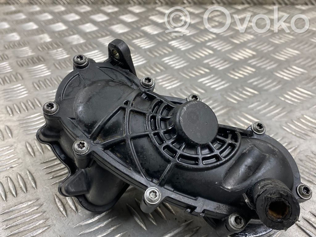 Audi Q7 4M Termostats / termostata korpuss 