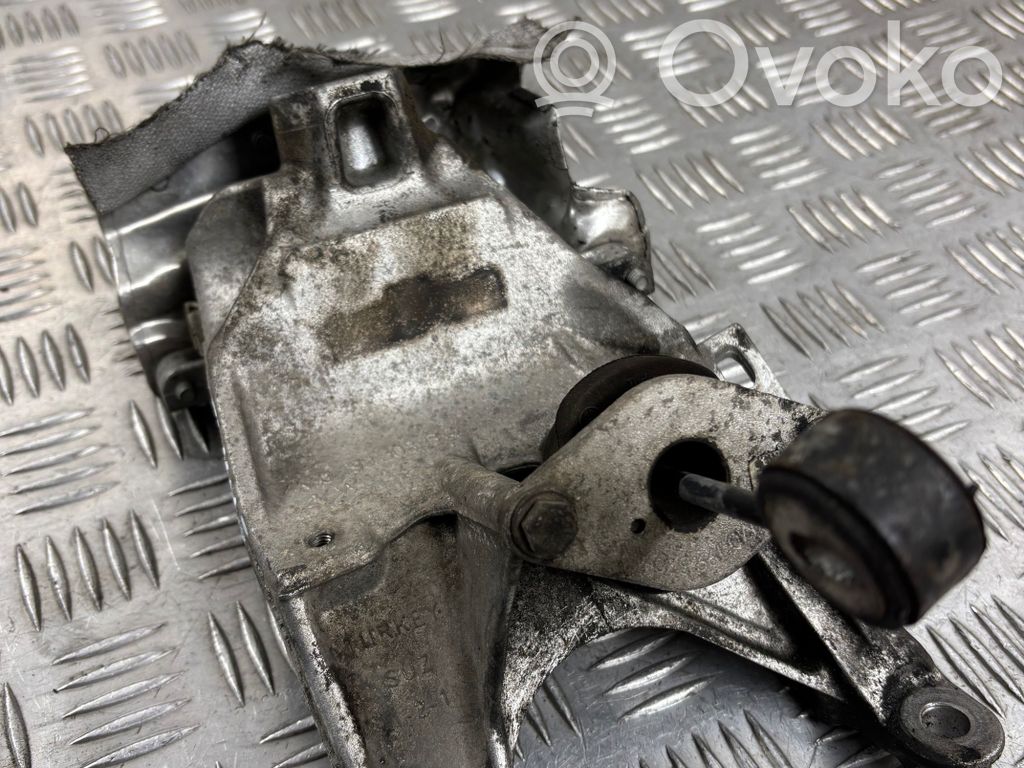 Engine mounting bracket   4M0199308BQ