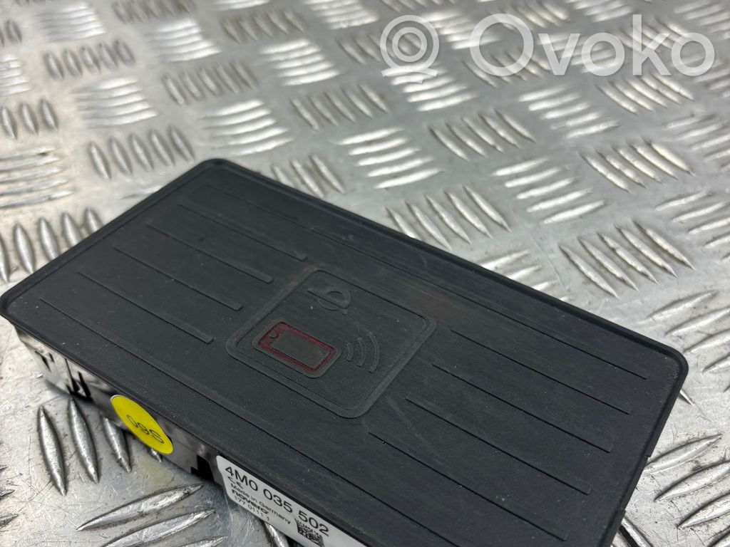 Audi Q7 4M Wireless charging module 