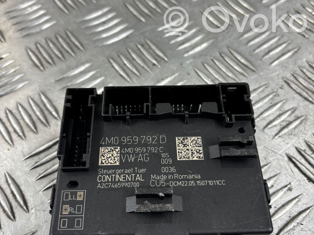 Audi Q7 4M Door control unit/module 