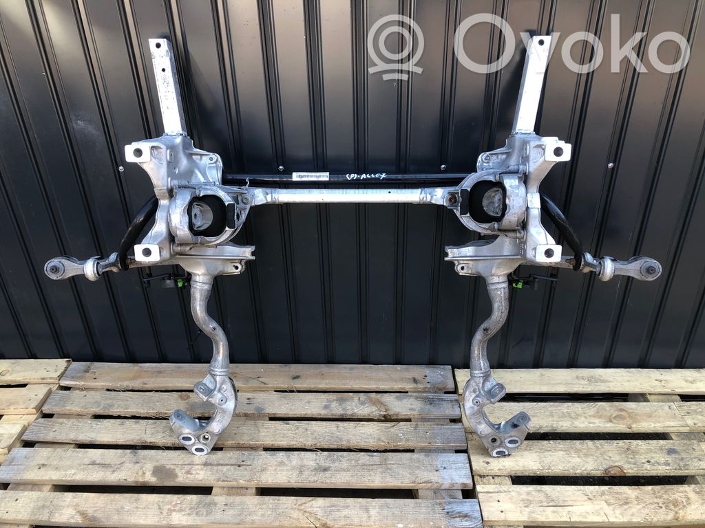 Audi Q7 4M Front subframe 