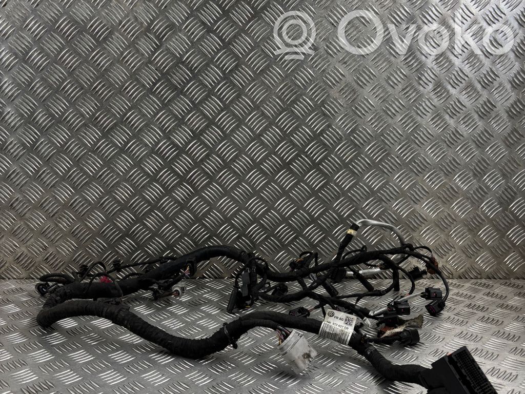 Volkswagen PASSAT B8 Engine installation wiring loom 