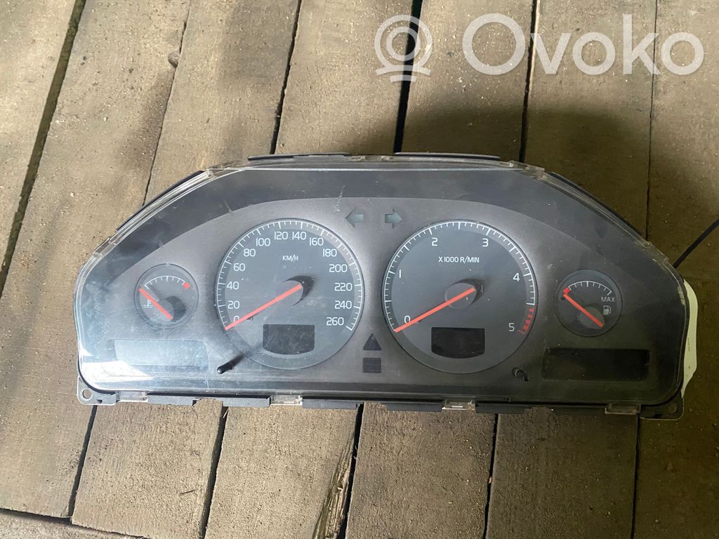 Volvo S80 Speedometer (instrument cluster) 