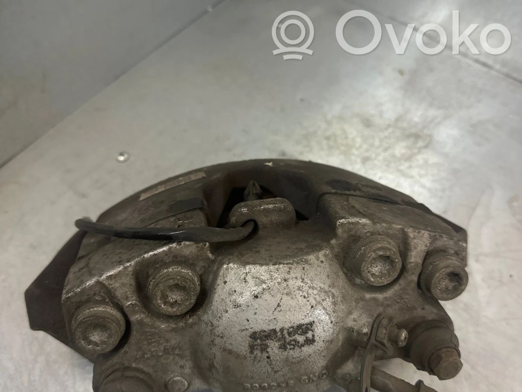 Audi A7 S7 4G Zacisk hamulcowy przedni 
