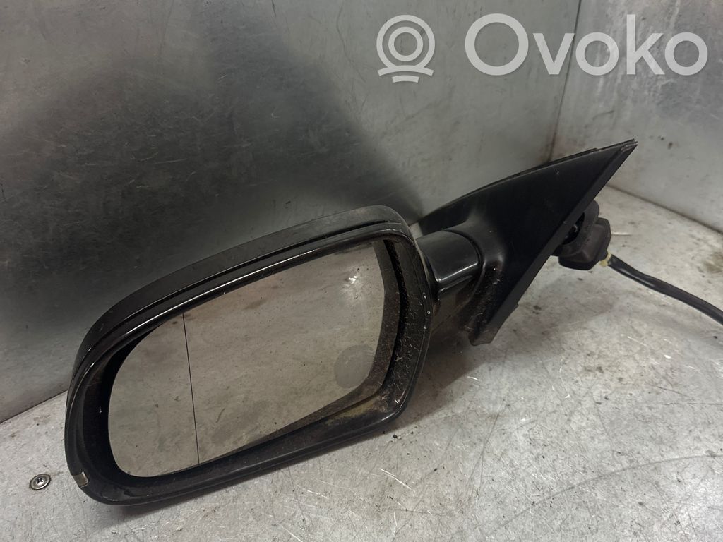 Audi A4 S4 B8 8K Front door electric wing mirror 