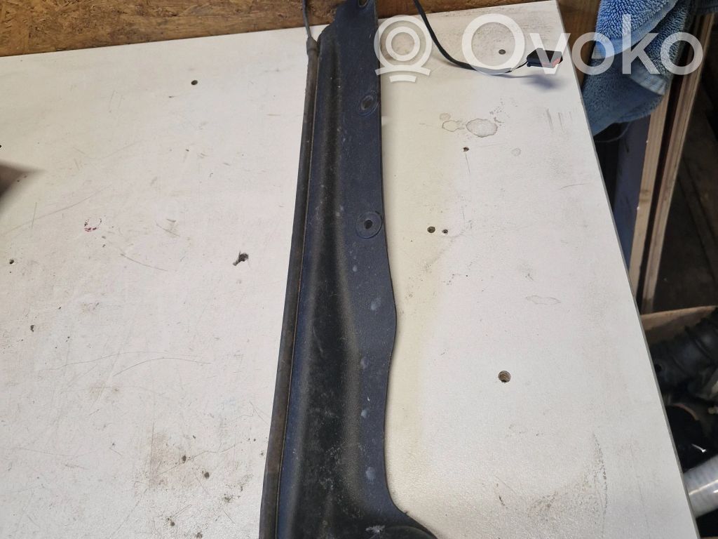 Opel Insignia A Guma sandarinimo (ant galinio dangčio) 