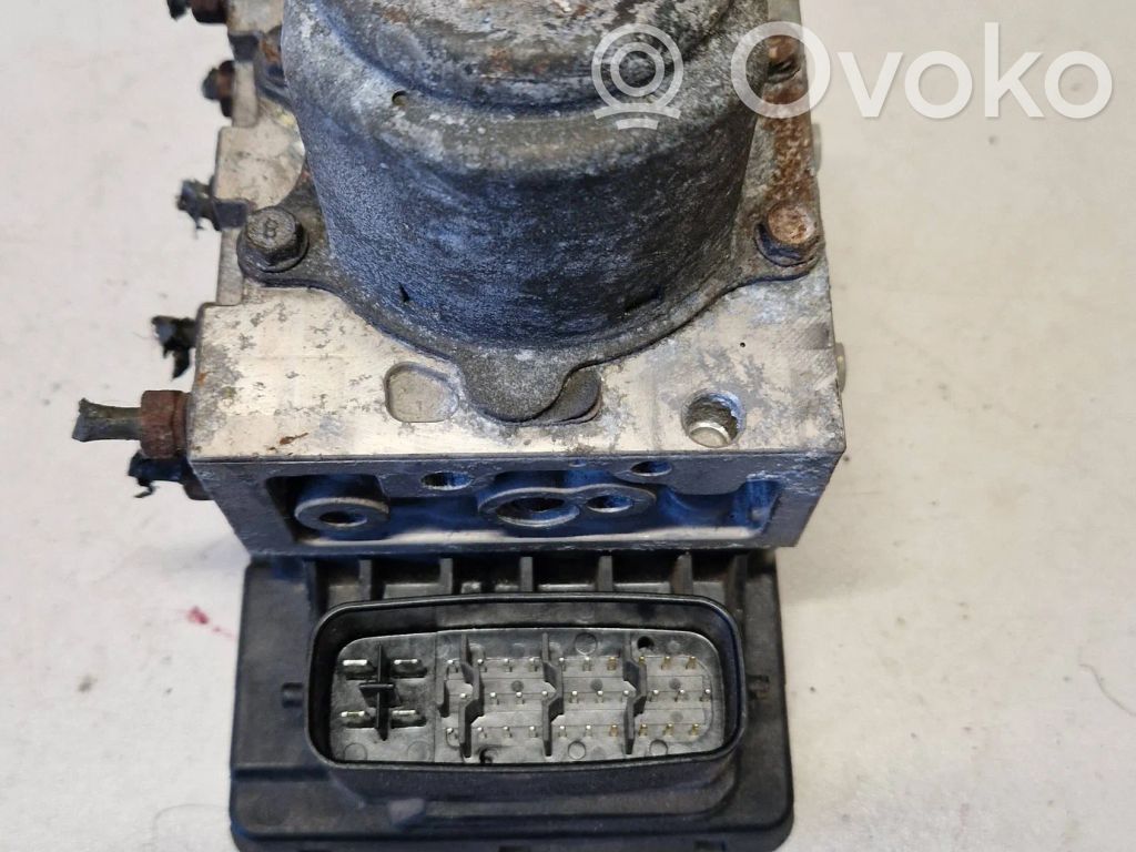 Toyota Corolla E120 E130 ABS Pump 