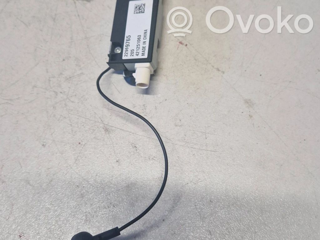 Opel Insignia A Antenos stiprintuvas 