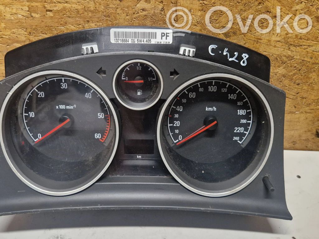 Opel Zafira B Licznik / Prędkościomierz 