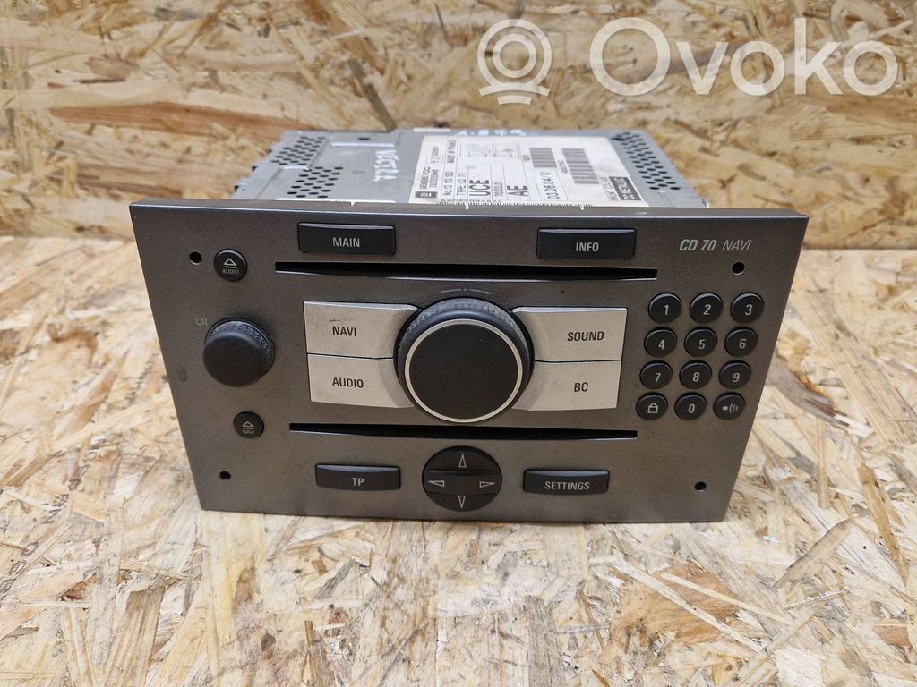 Opel Vectra C Panel / Radioodtwarzacz CD/DVD/GPS 