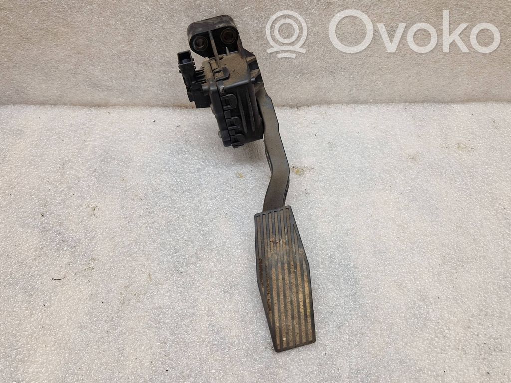 Opel Astra H Accelerator throttle pedal 