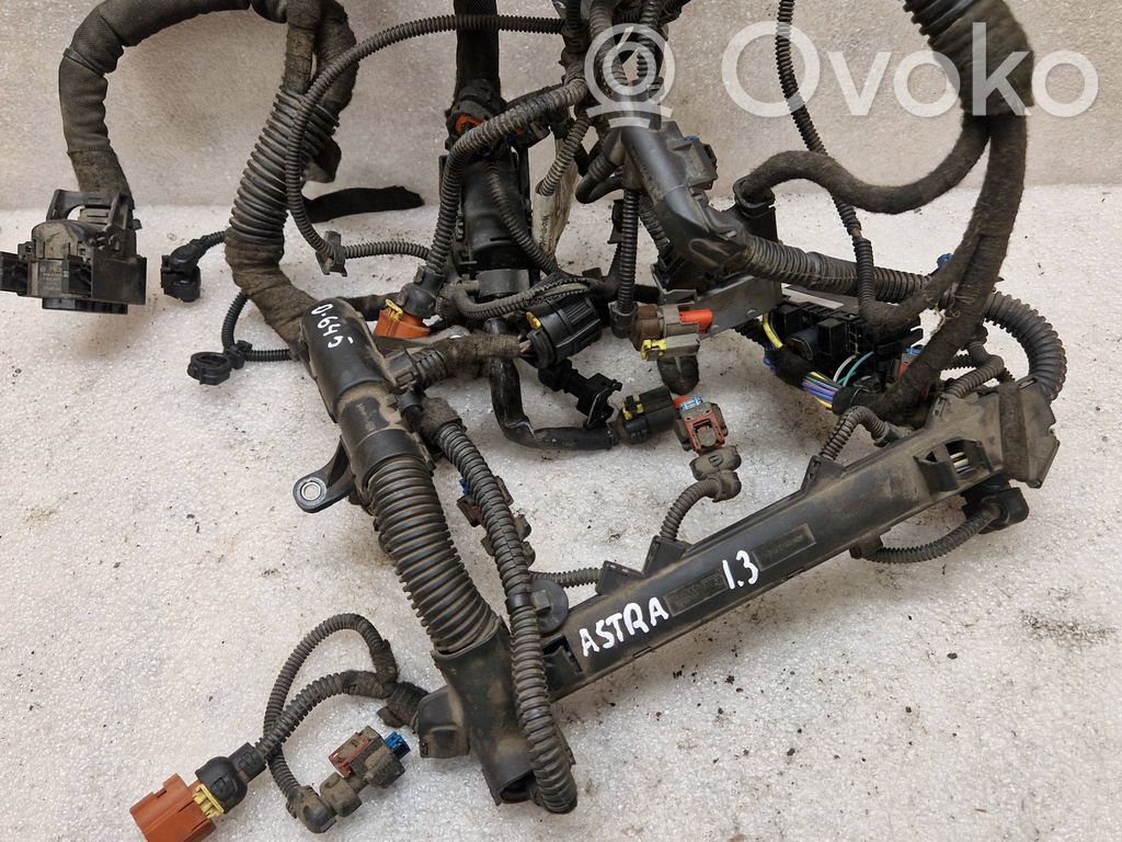 Opel Astra J Cablaj motor 