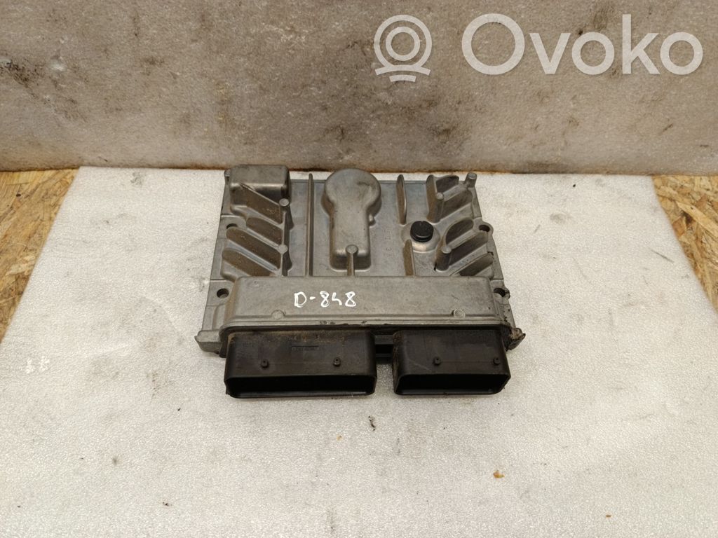 Opel Astra J Engine control unit/module 