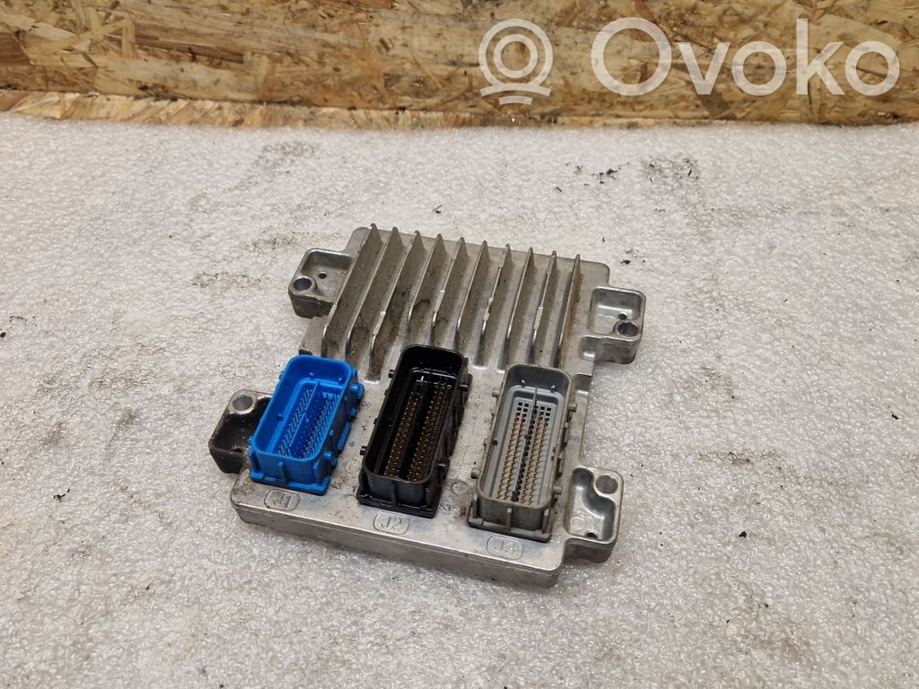 Opel Astra J Engine control unit/module 
