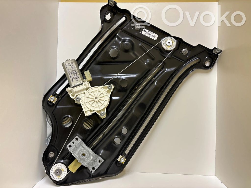 BMW 1 E82 E88 Regulador de puerta trasera con motor 