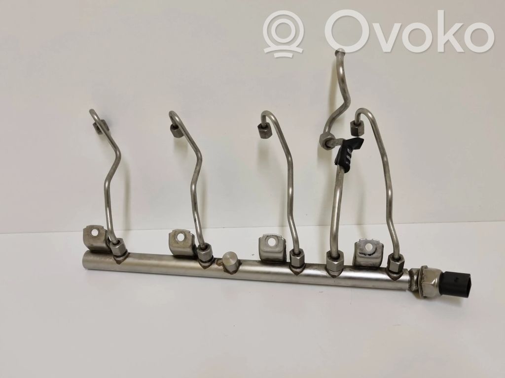 BMW 7 F01 F02 F03 F04 Fuel main line pipe 
