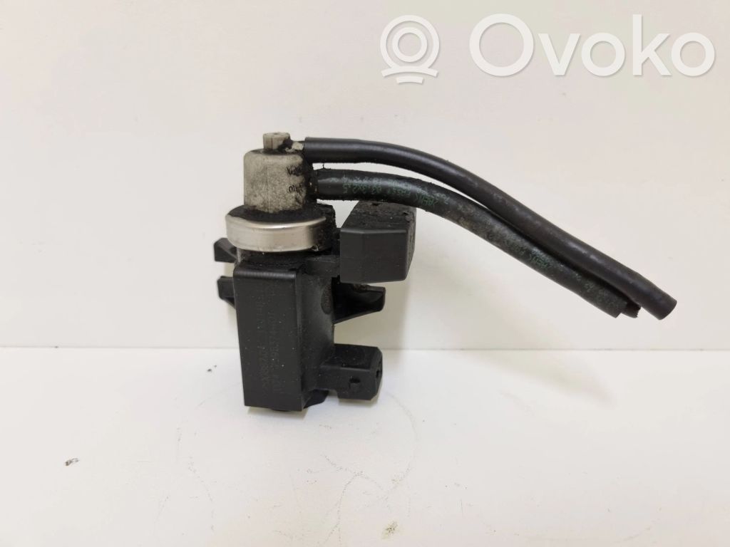 BMW 7 F01 F02 F03 F04 Solenoīda vārsts 