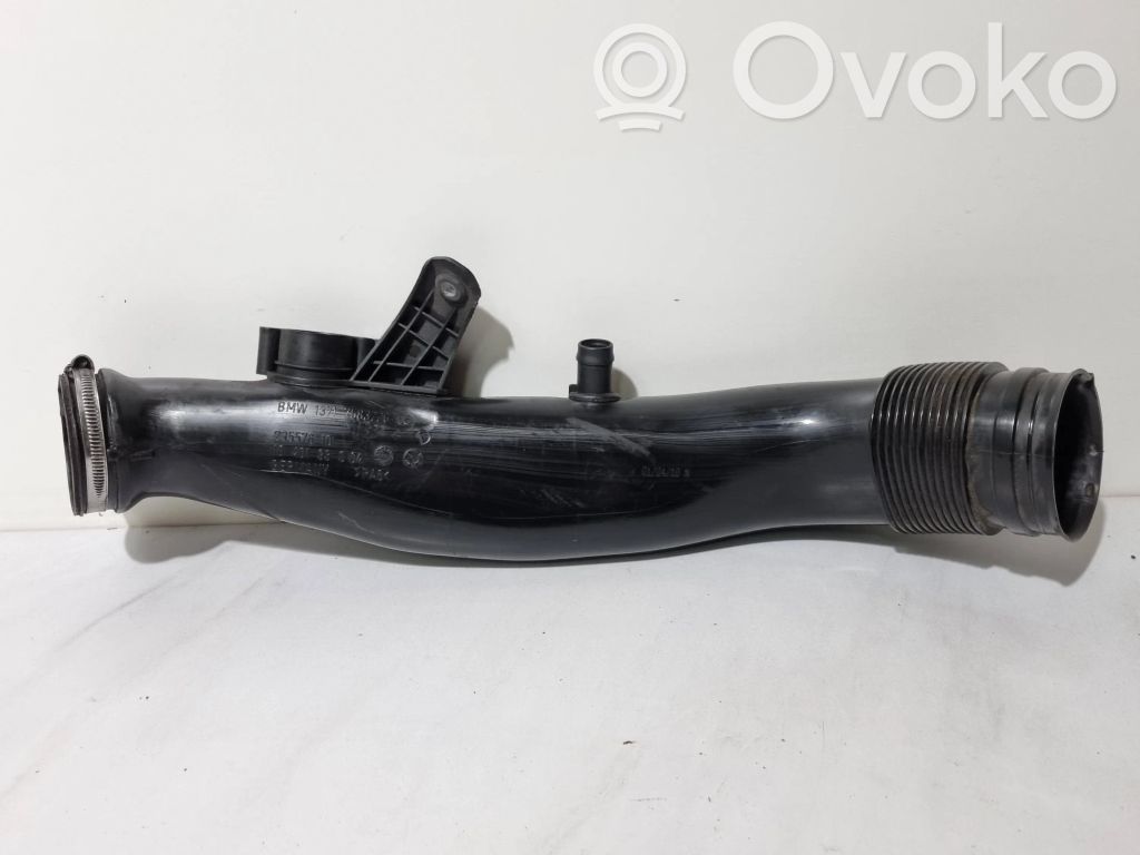 BMW 5 F10 F11 Air intake duct part 