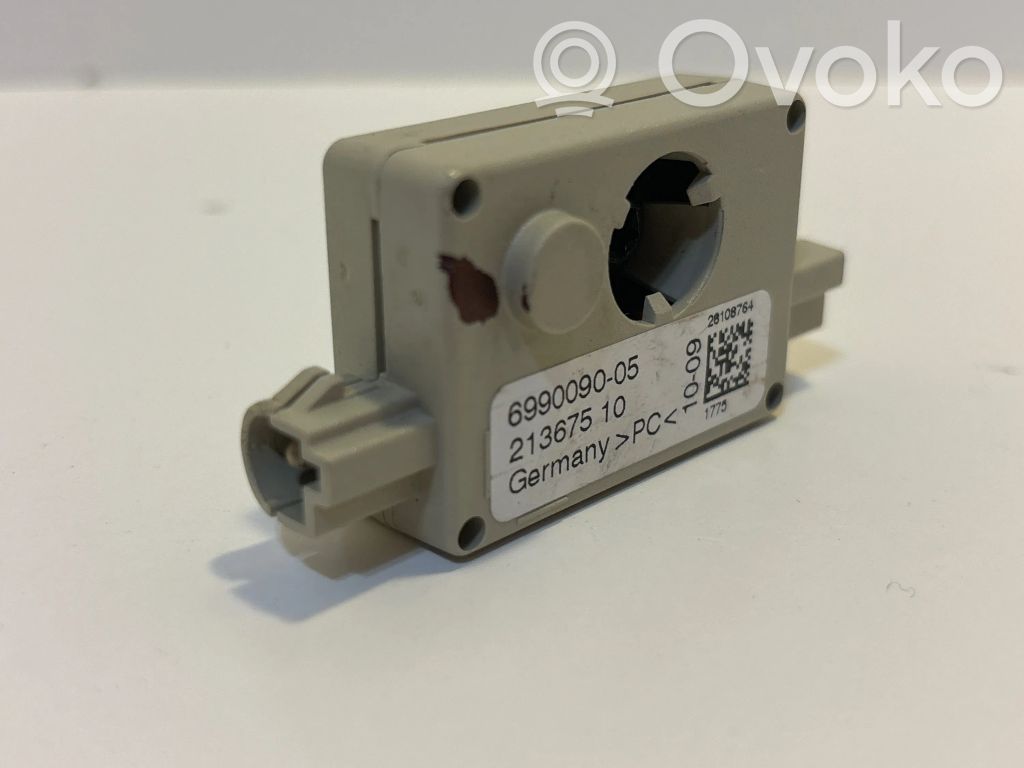 BMW 3 E90 E91 Antenos stiprintuvas 