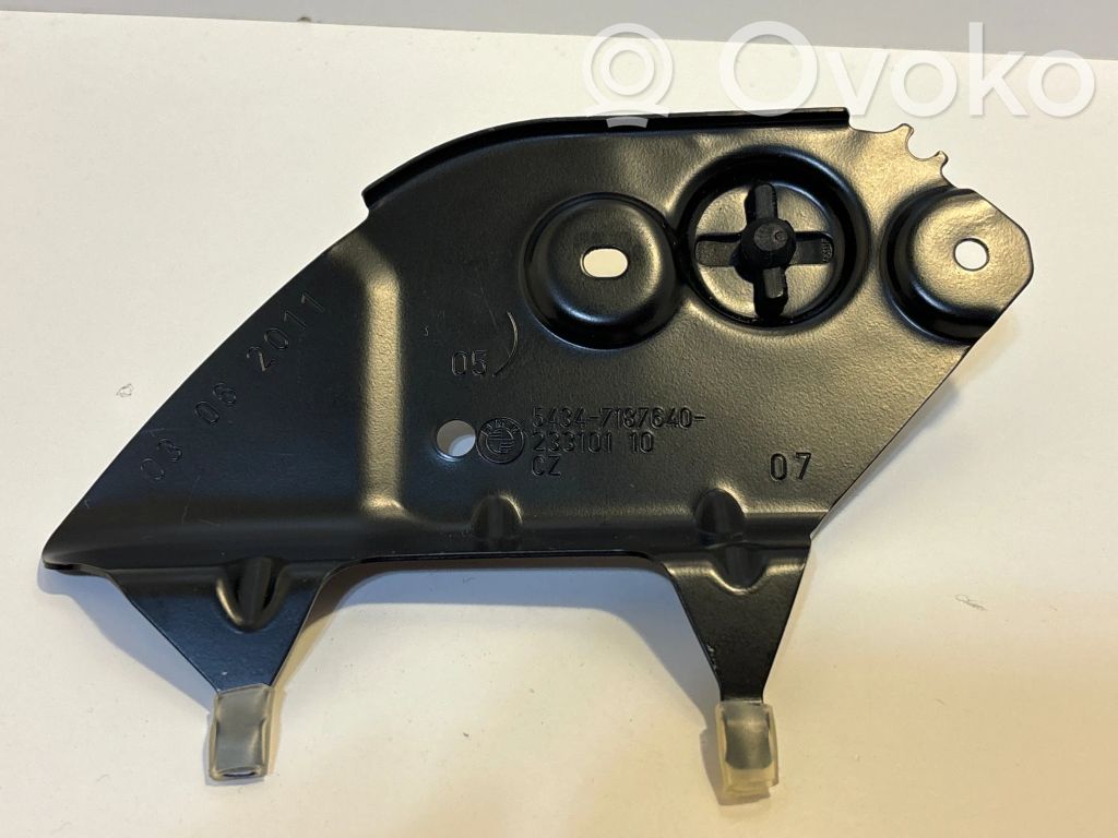 BMW 1 E82 E88 Kita išorės detalė 
