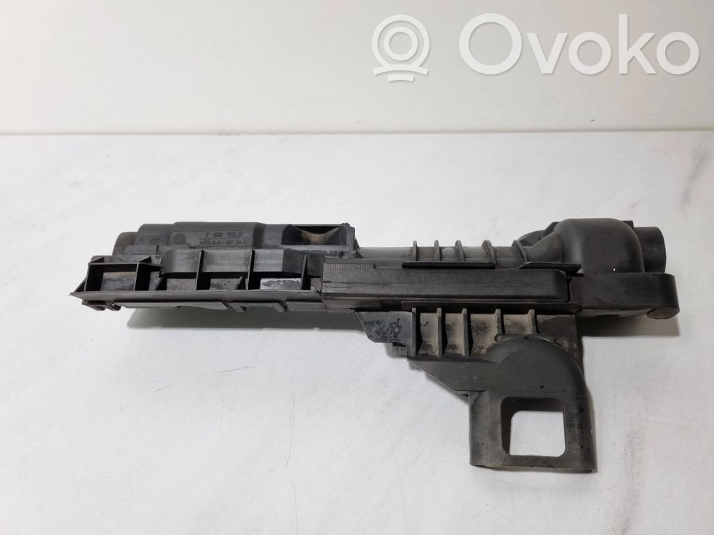 BMW X3 E83 Radiator mount bracket 