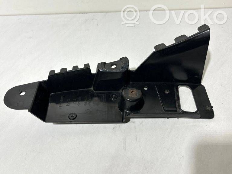 BMW X3 E83 Rear bumper mounting bracket 